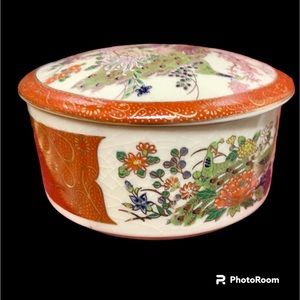 Vintage Made in Japan Peacock Porcelain 3.5" Round Trinket Treasure Box satsumi